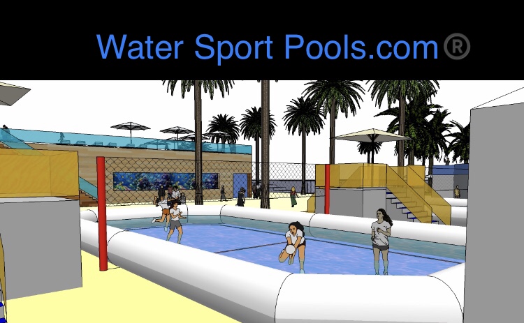 Chicas y chicos jugando al watervolley dentro de una piscina deportiva profesional water sport pools® en un entorno deportivo exclusivo